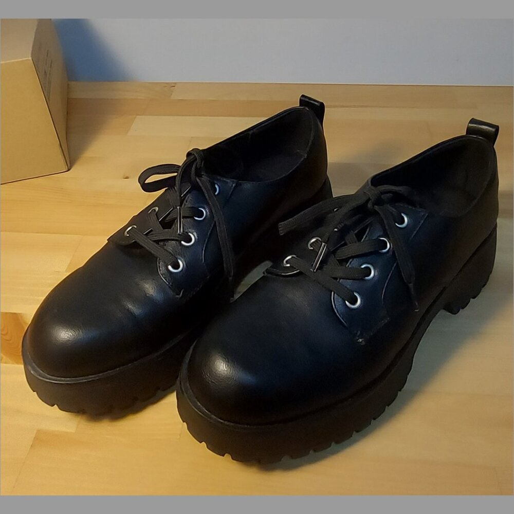 Chunky Platform Oxfords Dark Academia